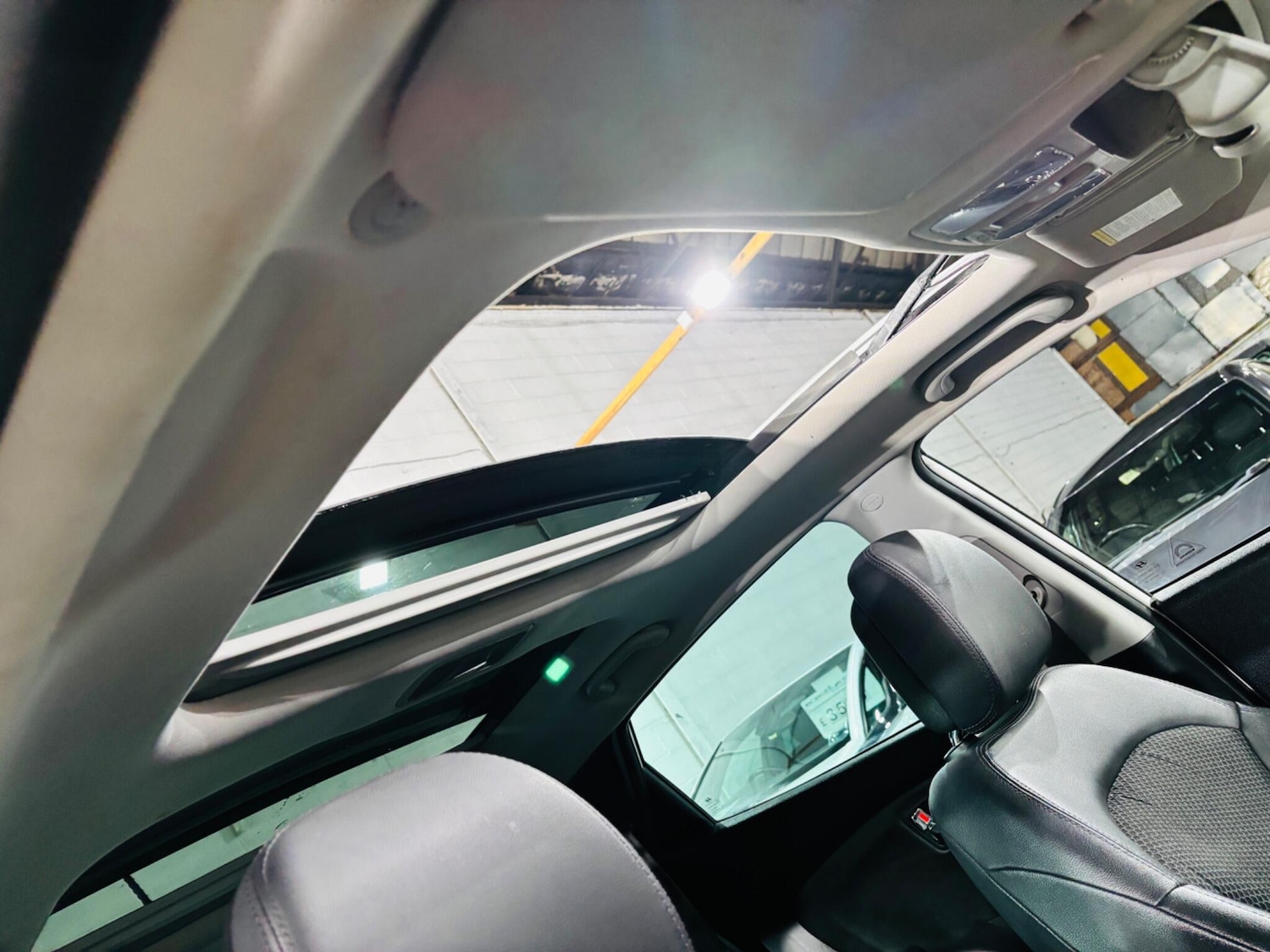 Used Hyundai Ix35 2011 for sale - 77029397: Photo 18