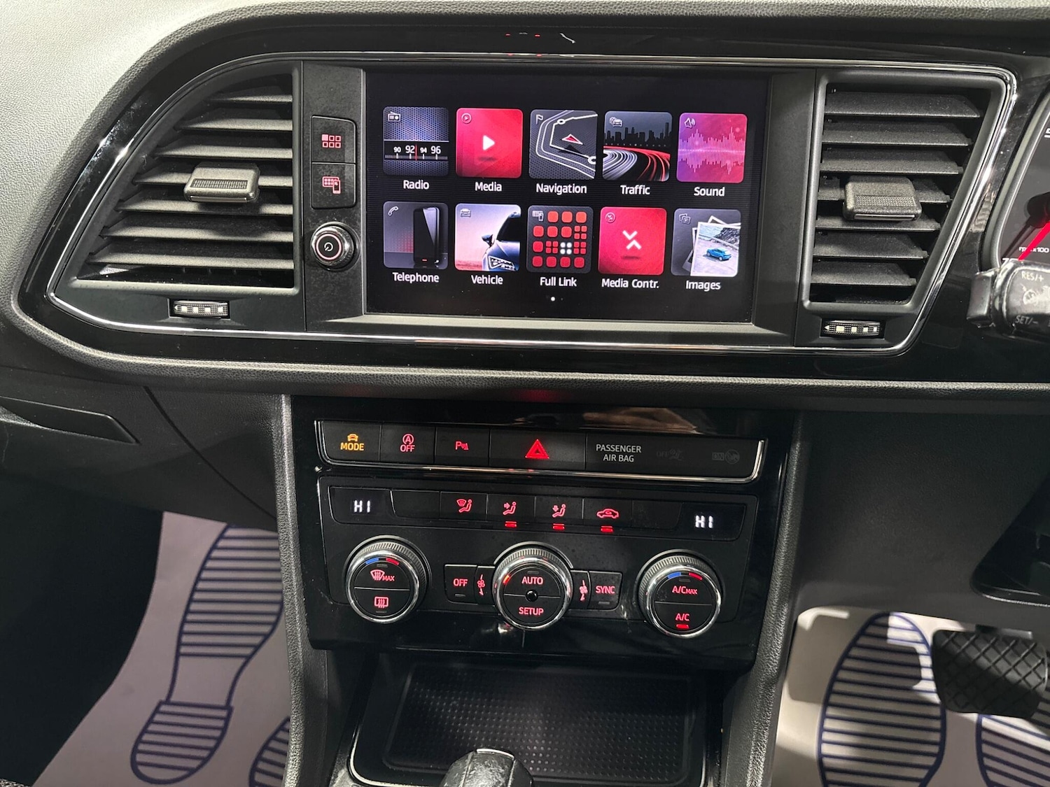 Used SEAT Leon for sale - 77793392: Photo 23