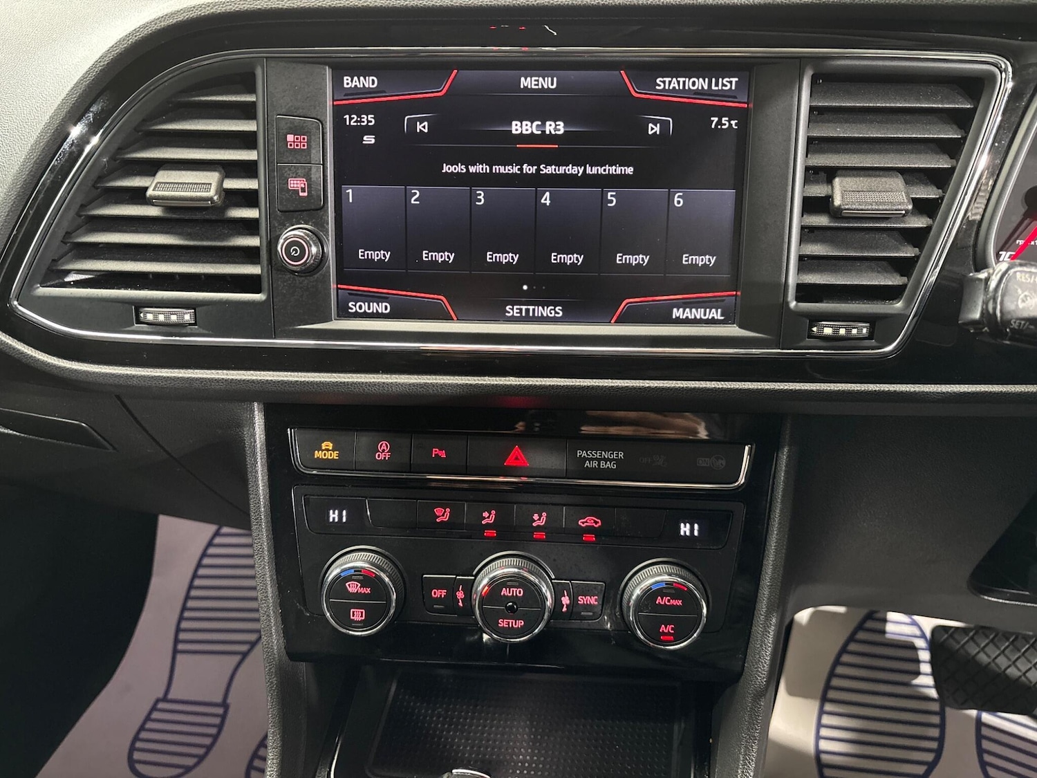 Used SEAT Leon for sale - 77793392: Photo 24