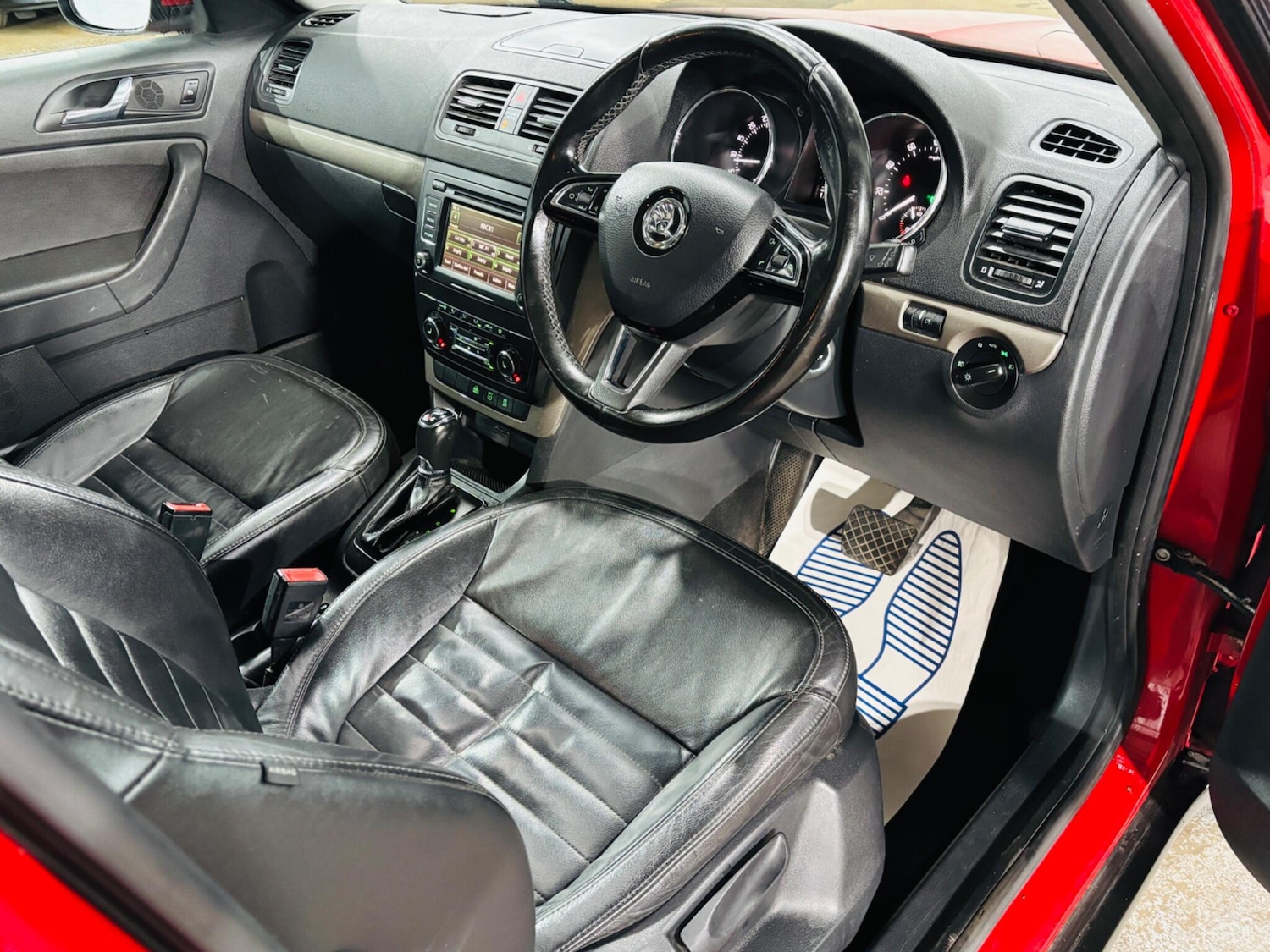 Used Skoda Yeti 2014 for sale - 77893015: Photo 10