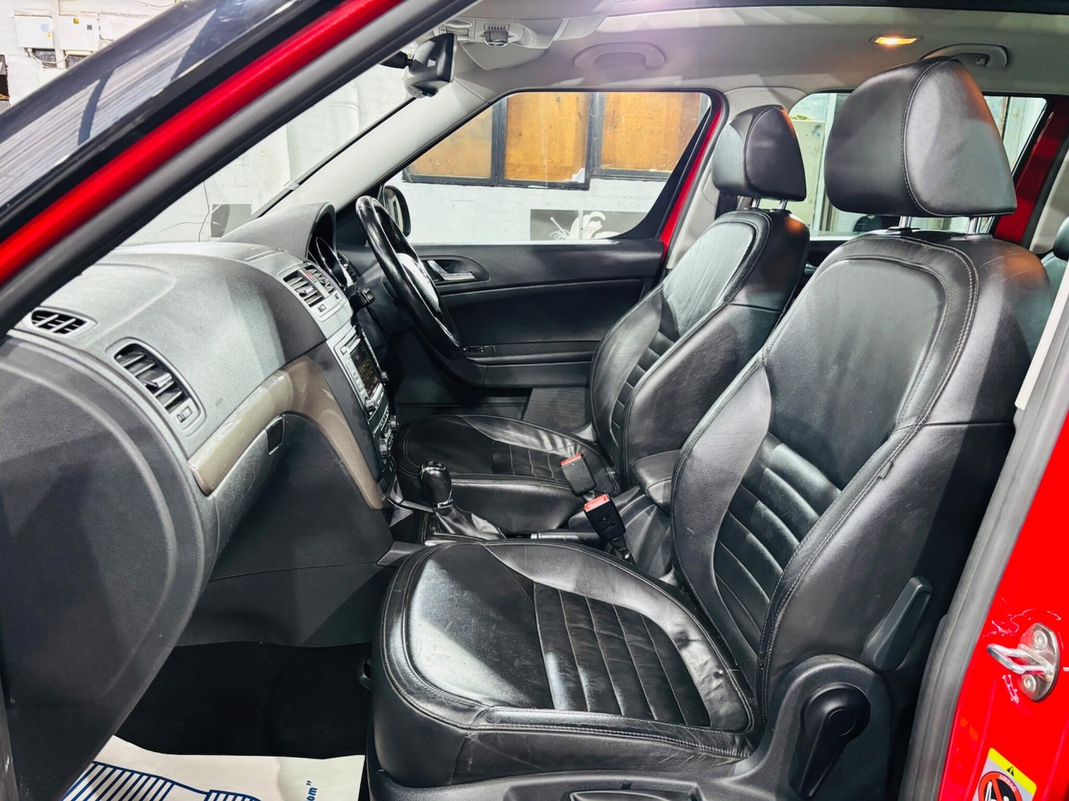 Used Skoda Yeti 2014 for sale - 77893015: Photo 15