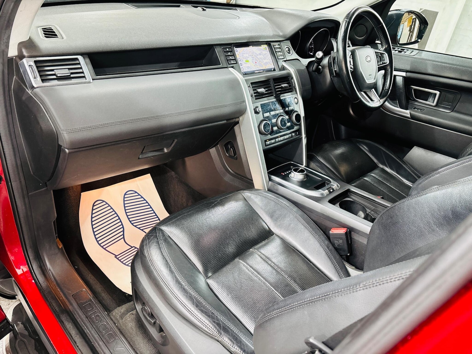 Used Land Rover Discovery Sport 2015 for sale - 77898348: Photo 14