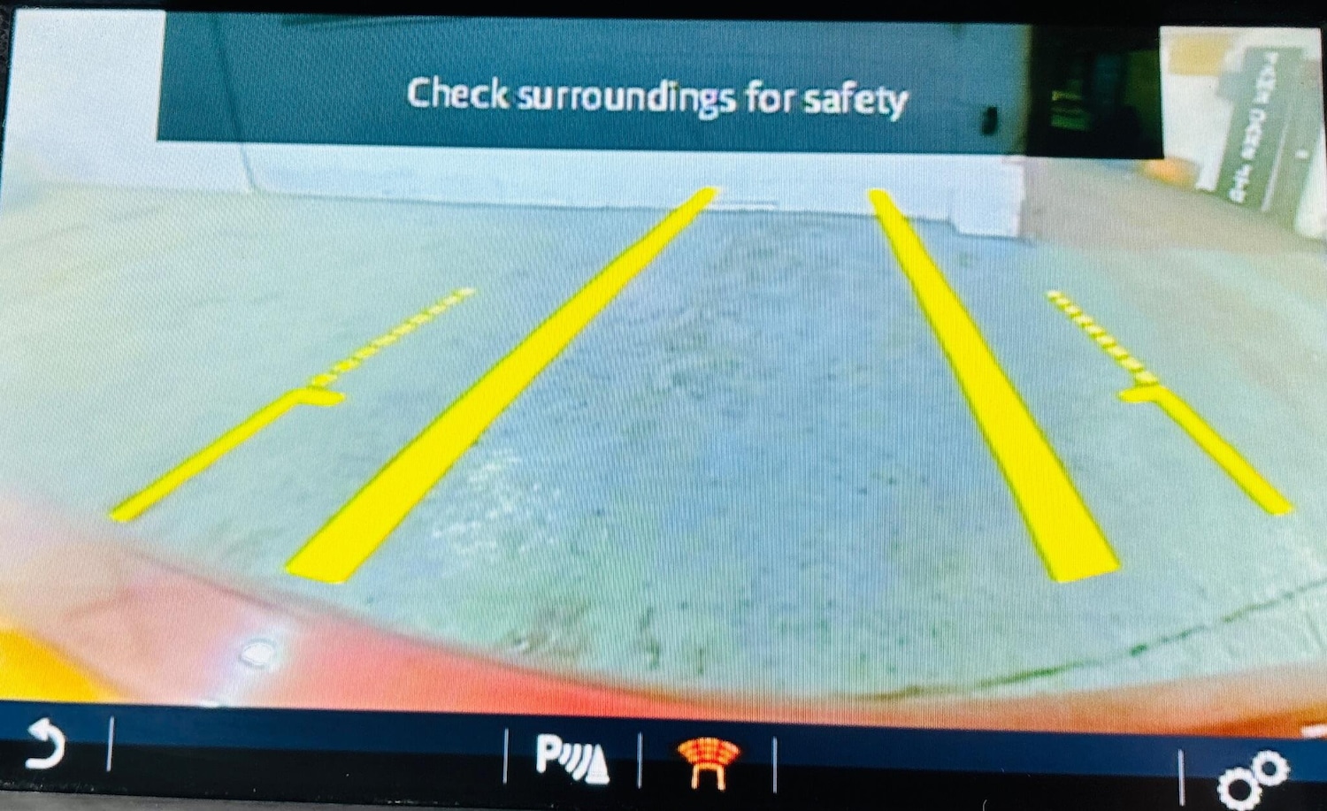 Used Land Rover Discovery Sport 2015 for sale - 77898348: Photo 26