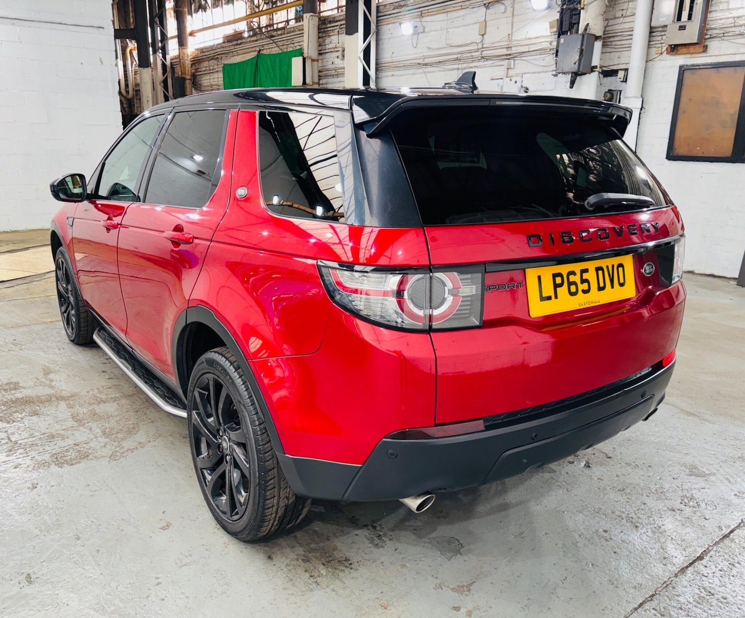 Used Land Rover Discovery Sport 2015 for sale - 77898348: Photo 7