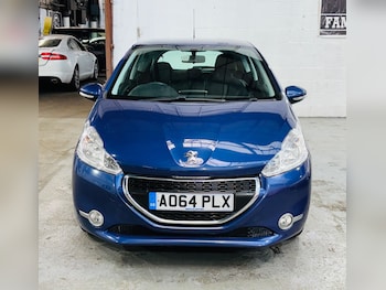 Used Peugeot 208 2014 for sale - 78585748: Photo