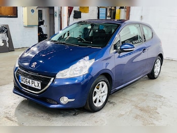 Used Peugeot 208 2014 for sale - 78585748: Photo