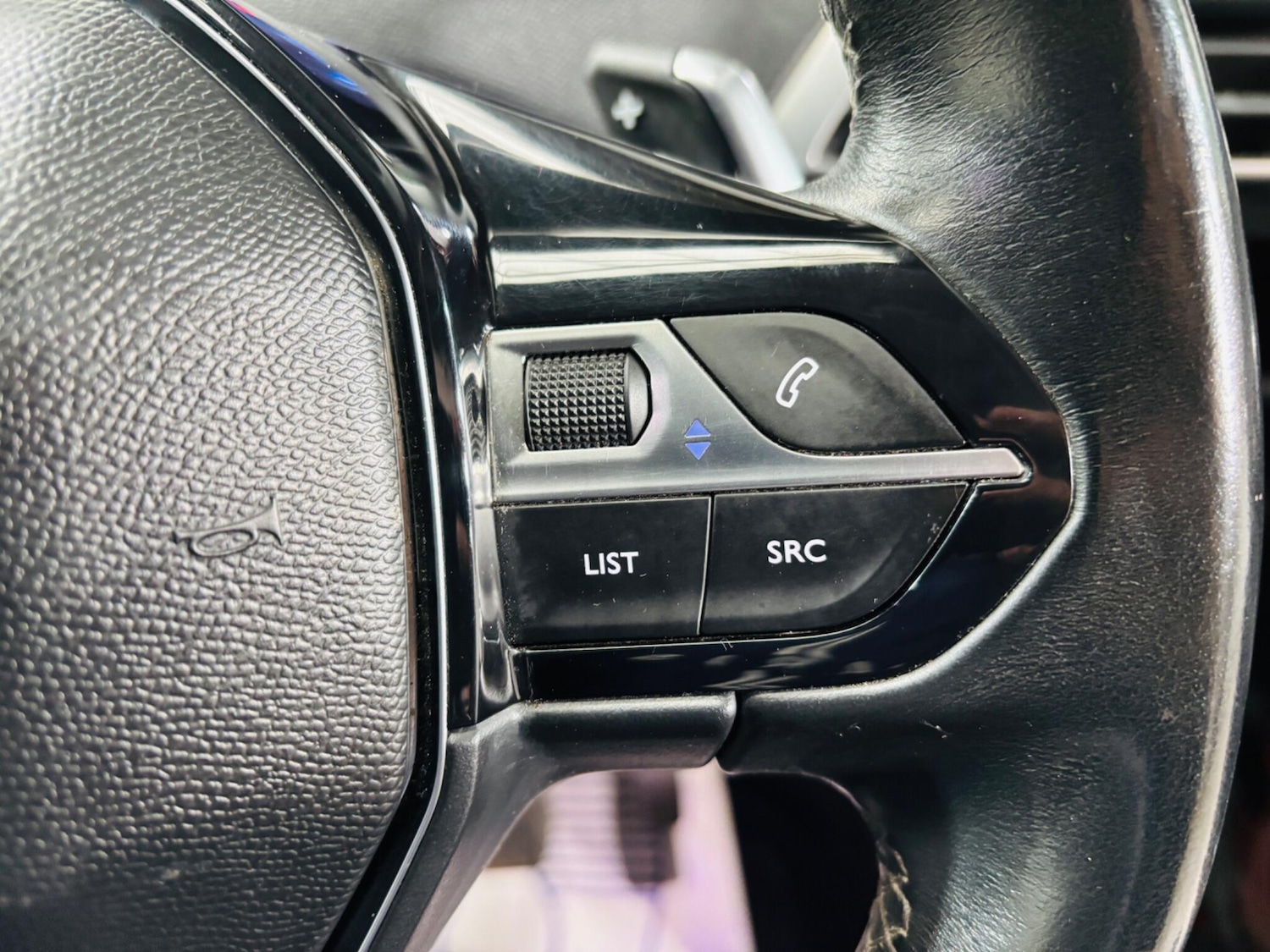 Used Peugeot 3008 2017 for sale - 76360530: Photo 19