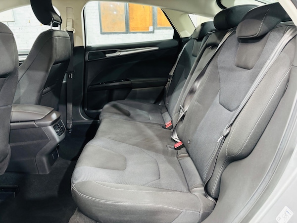 Used Ford Mondeo 2015 for sale - 76226392: Photo 16