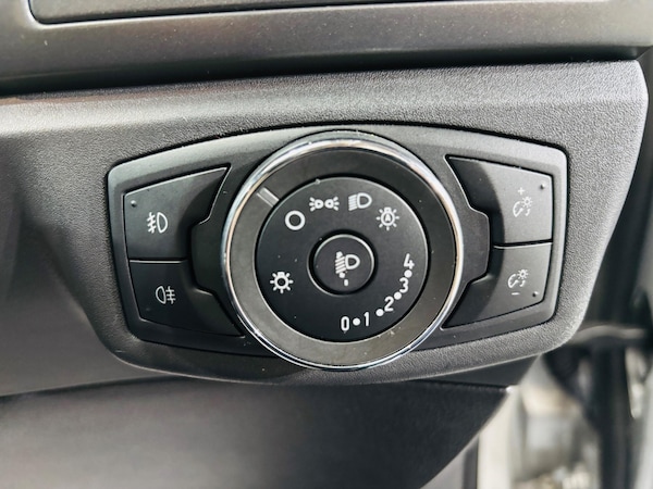 Used Ford Mondeo 2015 for sale - 76226392: Photo 19