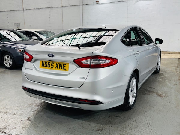 Used Ford Mondeo 2015 for sale - 76226392: Photo 5