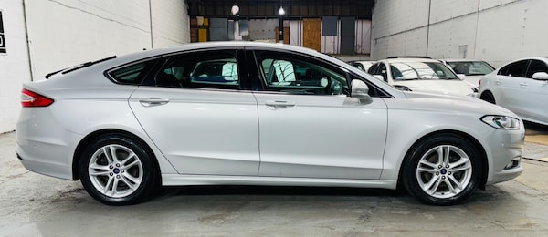 Used Ford Mondeo 2015 for sale - 76226392: Photo 8