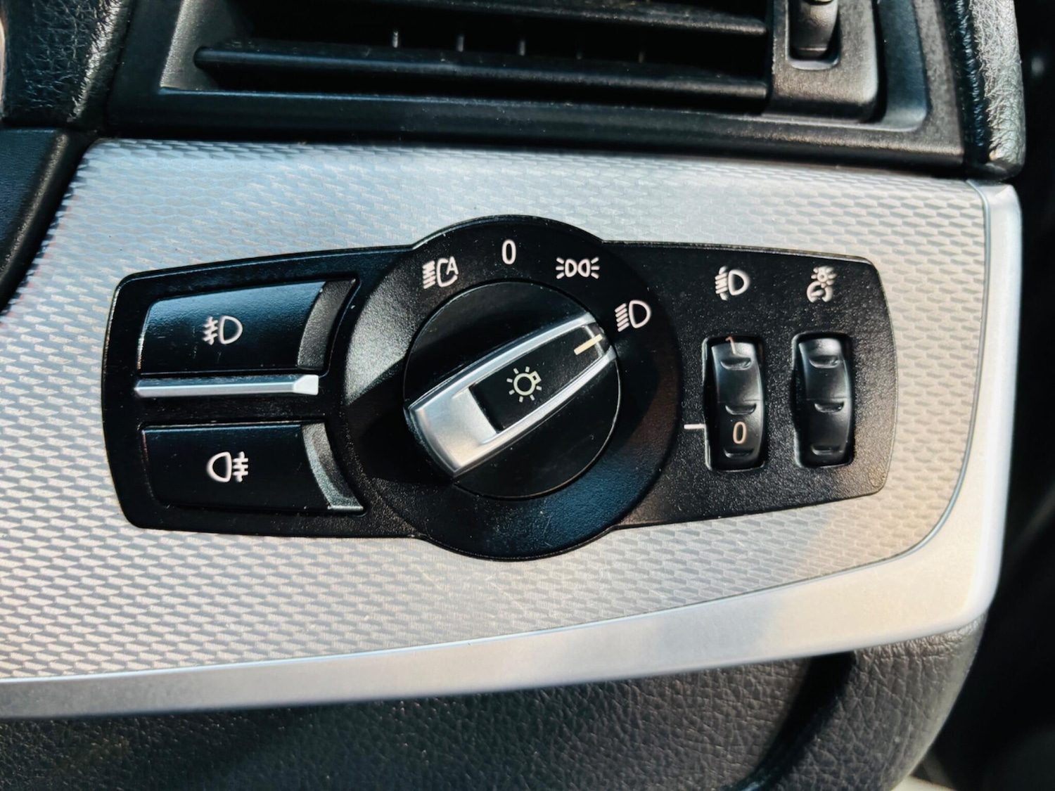 Used BMW 5 Series 2011 for sale - 76388583: Photo 18