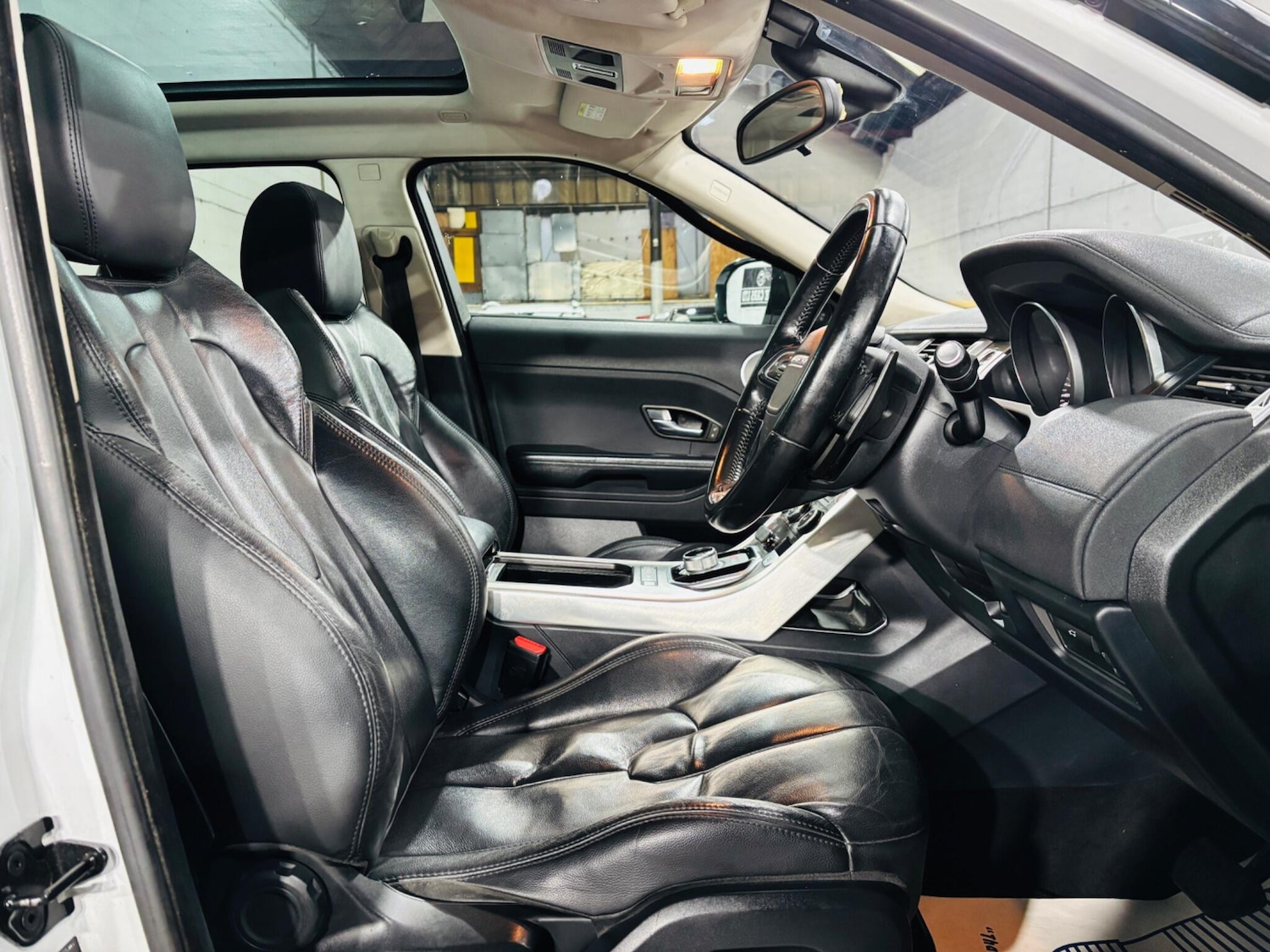 Used Land Rover Range Rover Evoque 2012 for sale - 77479433: Photo 13