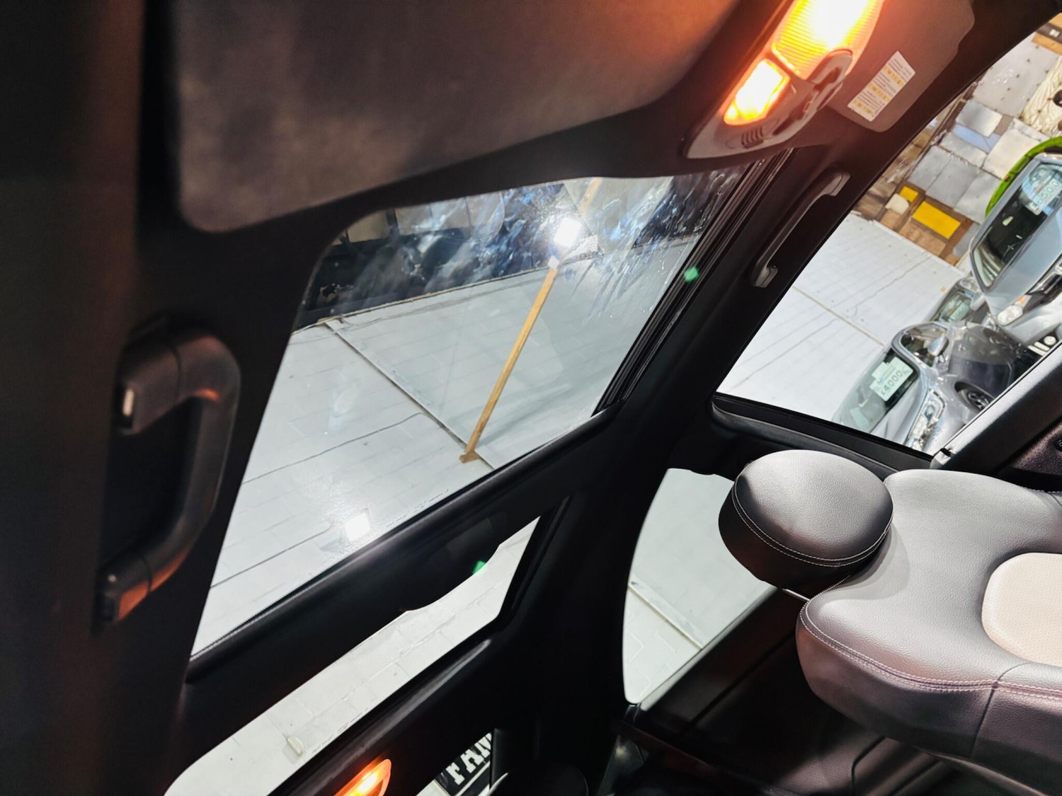 Used Mercedes-Benz CLC Class 2010 for sale - 77162852: Photo 29