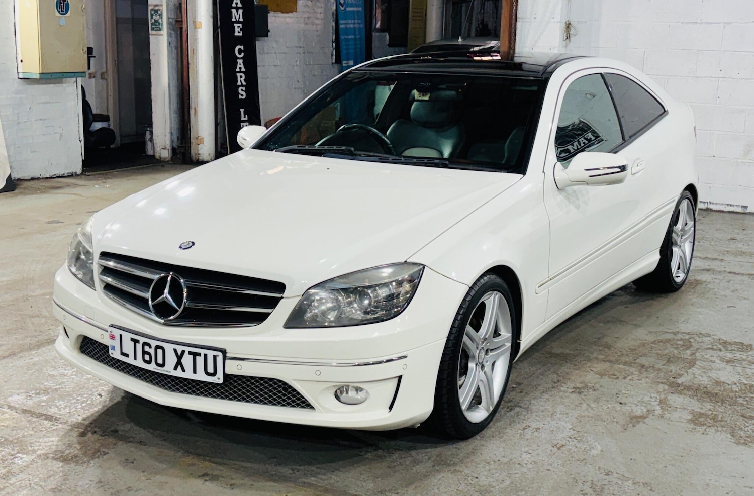 Used Mercedes-Benz CLC Class 2010 for sale - 77162852: Photo 4