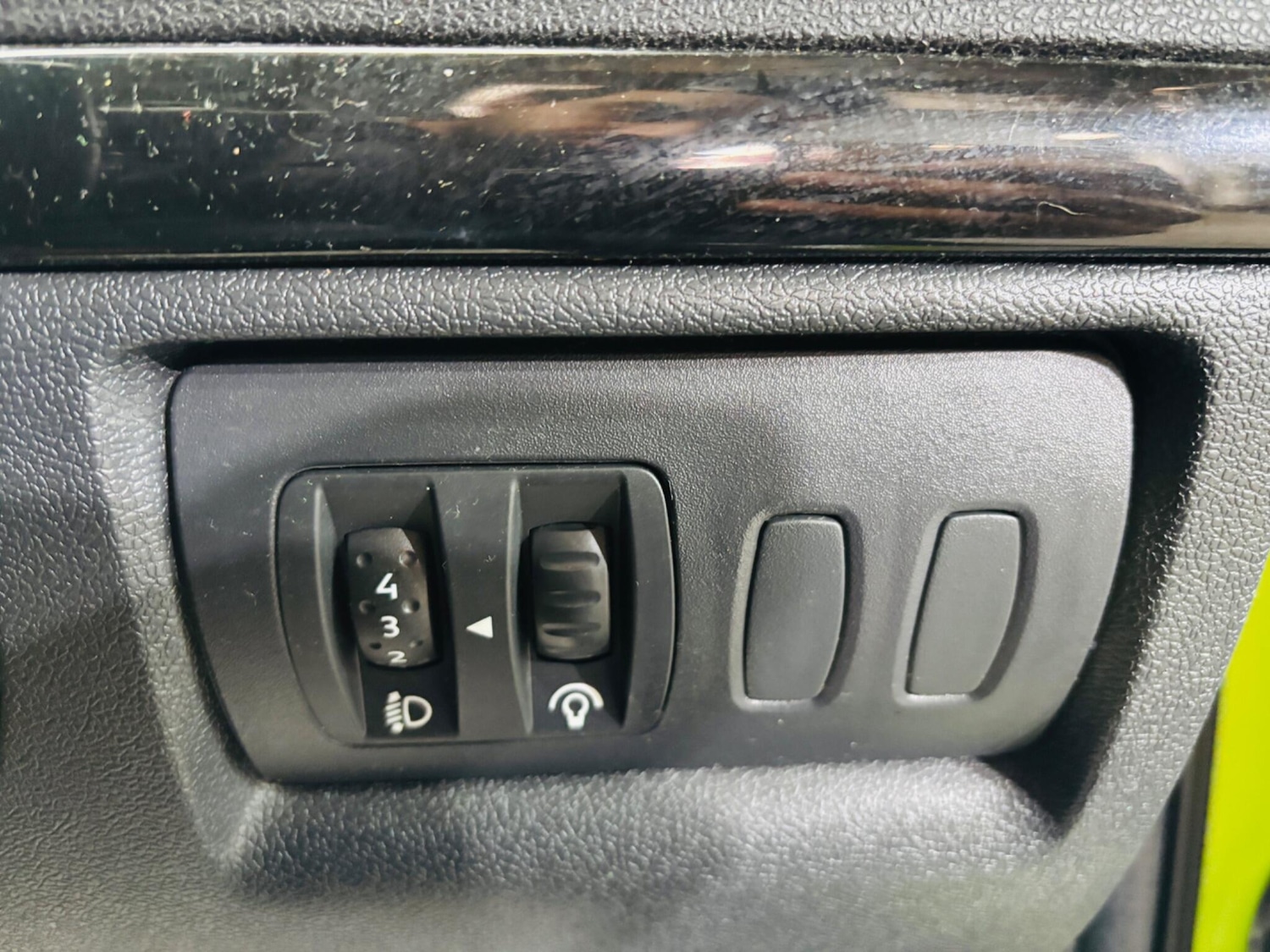 Used Renault Clio 2010 for sale - 78203907: Photo 18