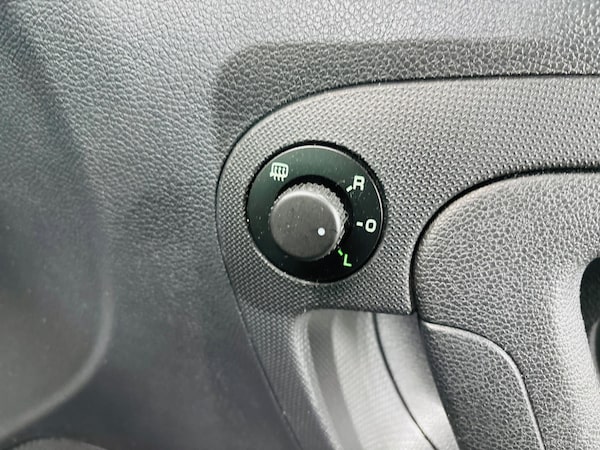 Used Skoda Roomster 2011 for sale - 76189386: Photo 18