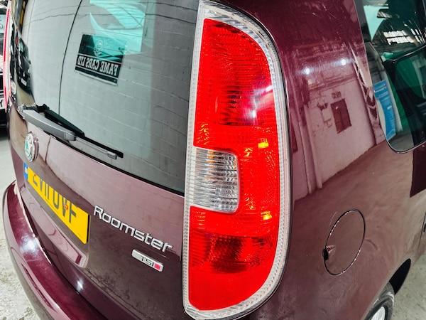 Used Skoda Roomster 2011 for sale - 76189386: Photo 28