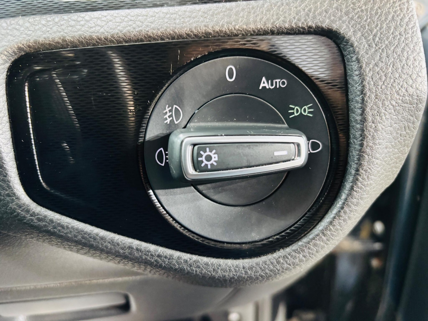 Used Volkswagen Golf 2016 for sale - 76753286: Photo 19