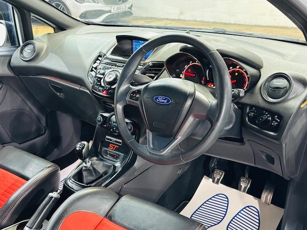 Used Ford Fiesta 2015 for sale - 75040477: Photo 11