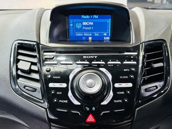 Used Ford Fiesta 2015 for sale - 75040477: Photo 20