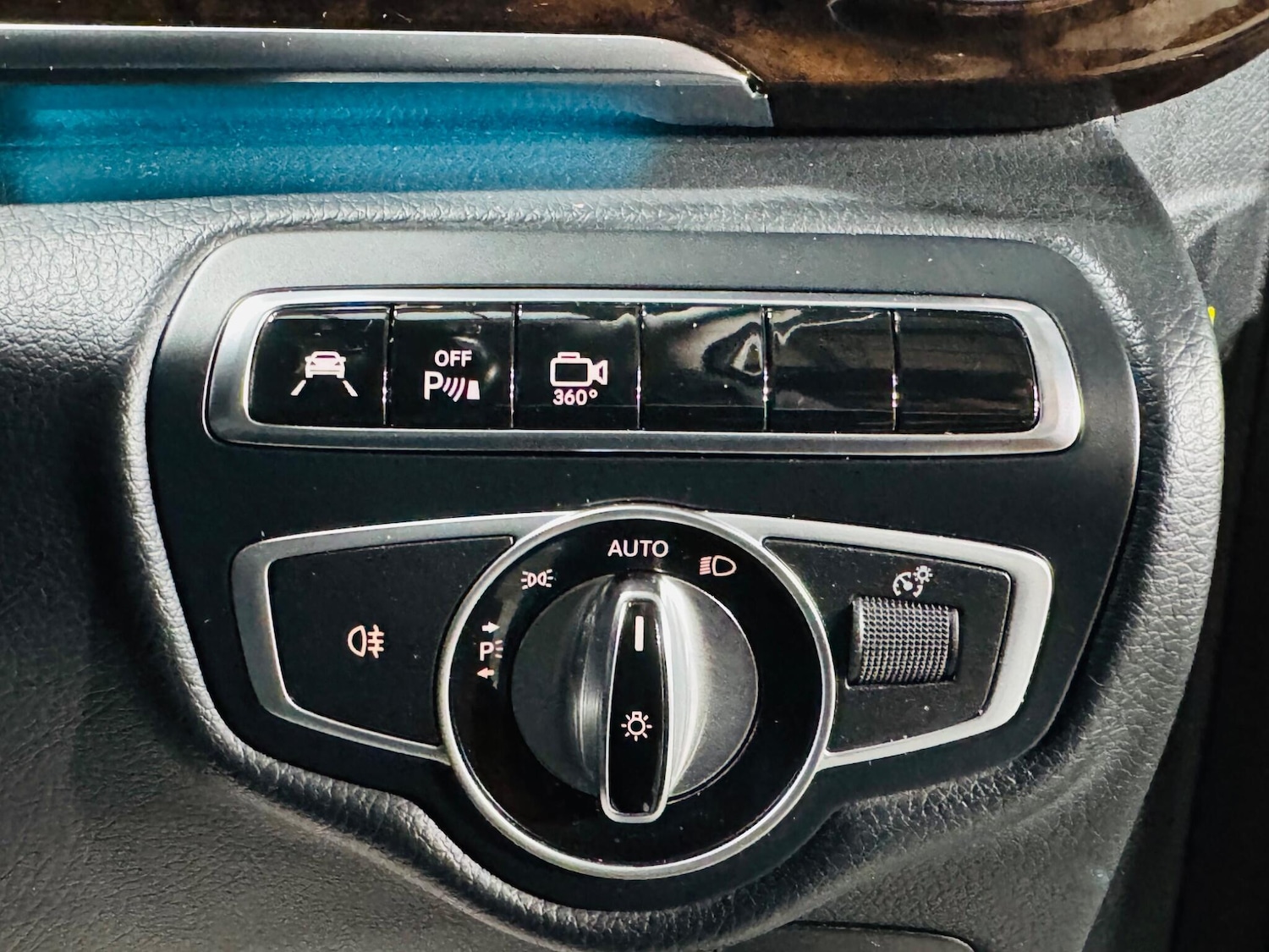 Used Mercedes-Benz V-Class for sale - 76476656: Photo 23