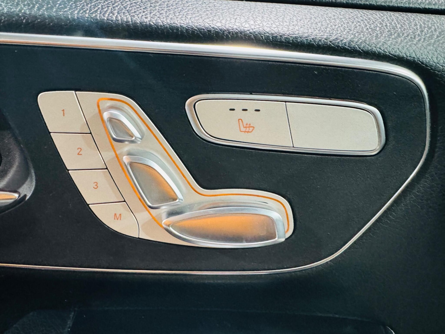 Used Mercedes-Benz V-Class for sale - 76476656: Photo 33