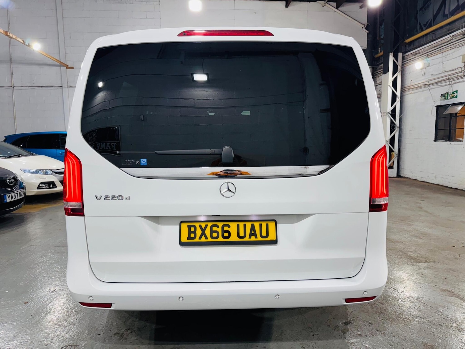 Used Mercedes-Benz V-Class for sale - 76476656: Photo 5