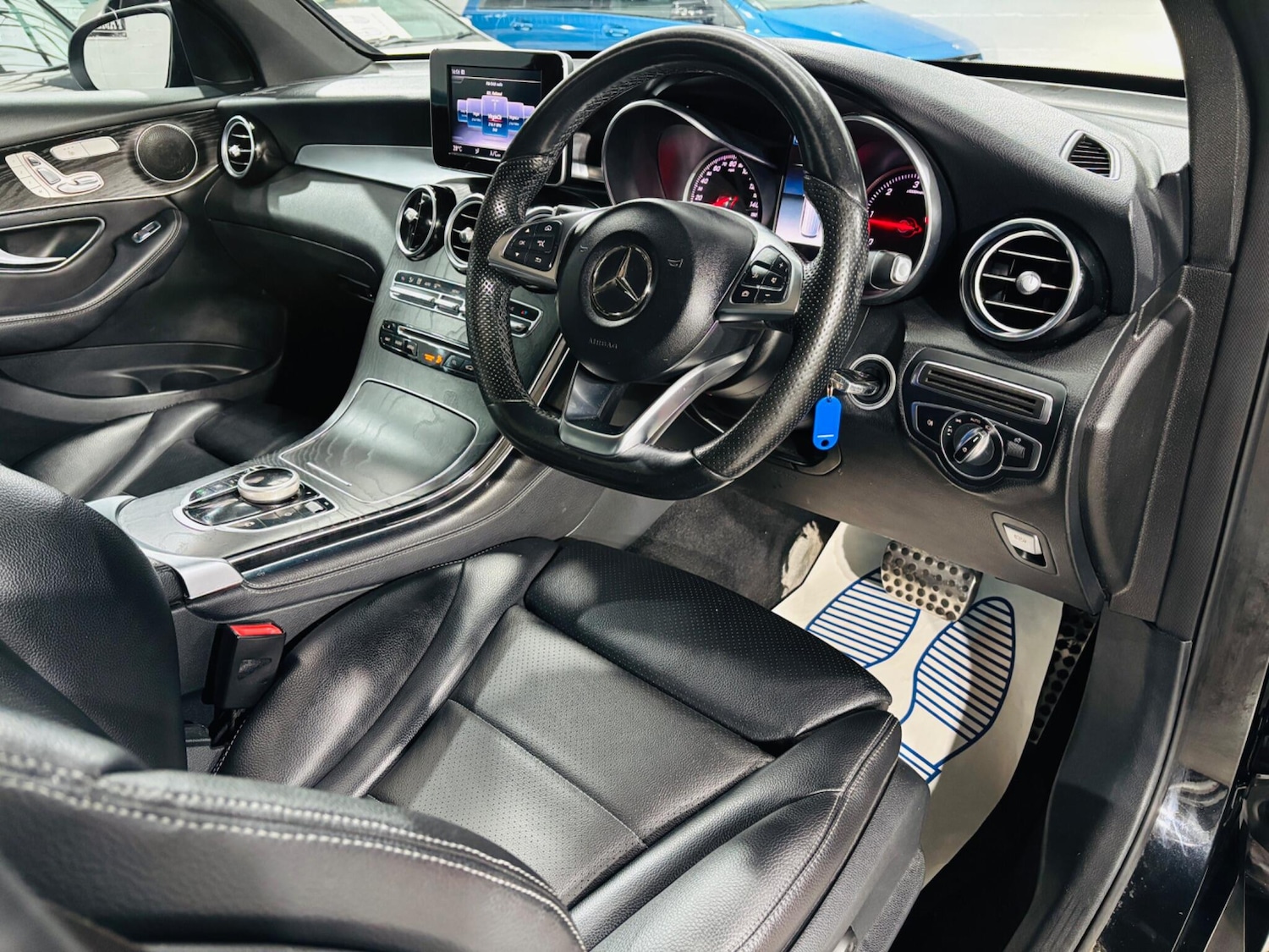 Used Mercedes-Benz GLC 2018 for sale - 76251097: Photo 10