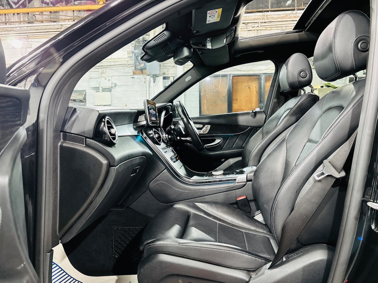 Used Mercedes-Benz GLC 2018 for sale - 76251097: Photo 15