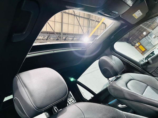 Used Mercedes-Benz GLC 2018 for sale - 76251097: Photo 17
