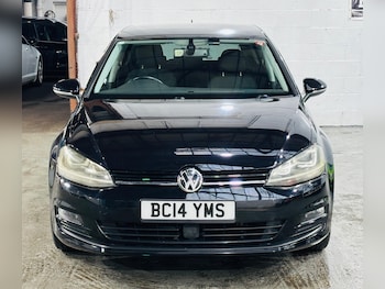 Used Volkswagen Golf 2014 for sale - 76855827: Photo