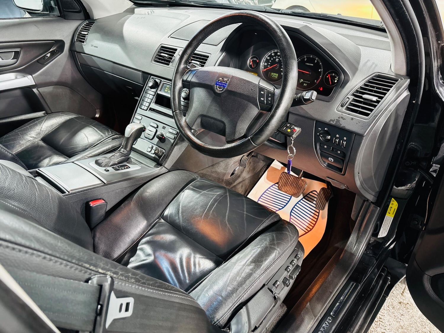 Used Volvo XC90 2006 for sale - 76667340: Photo 10