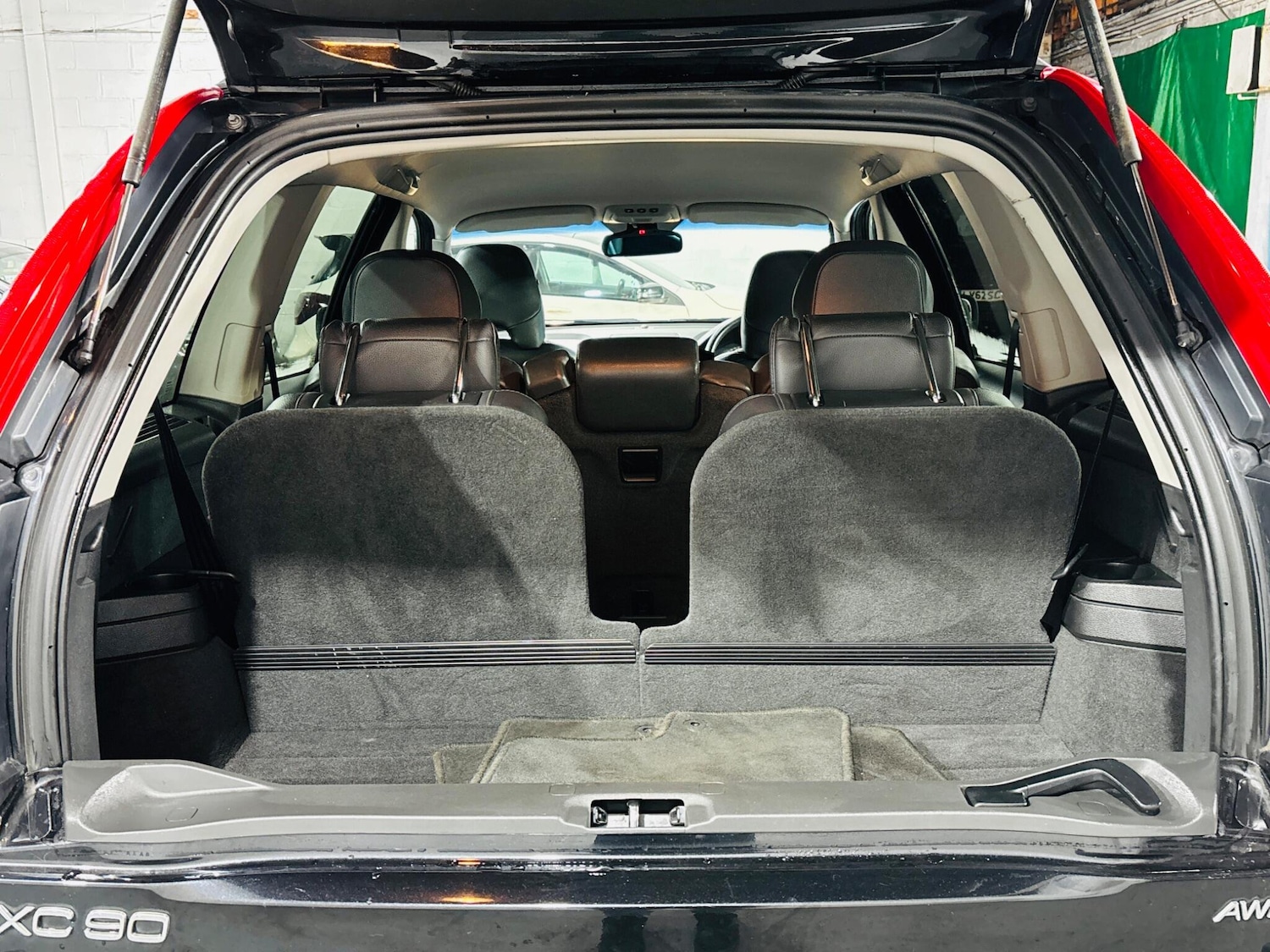 Used Volvo XC90 2006 for sale - 76667340: Photo 28