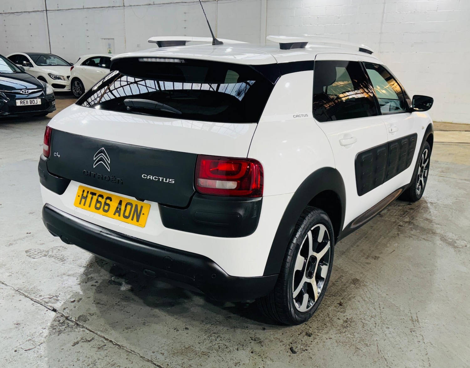 Used Citroen C4 Cactus 2017 for sale - 77441357: Photo 5