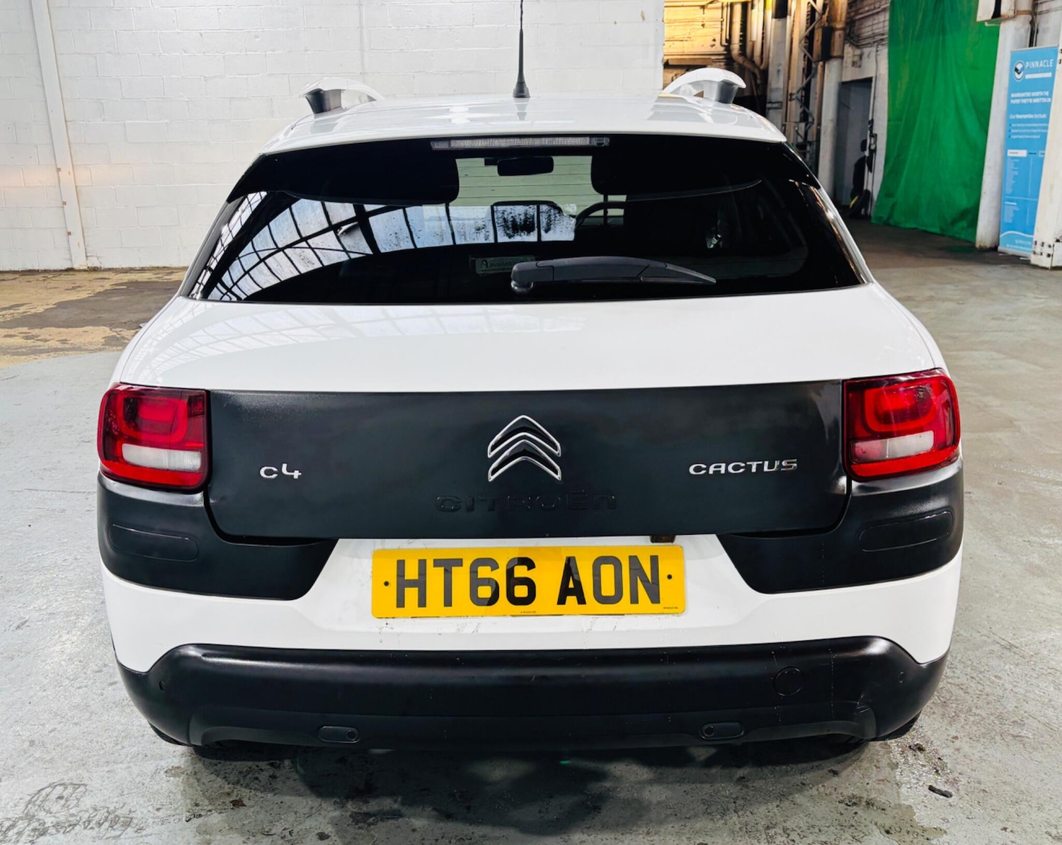 Used Citroen C4 Cactus 2017 for sale - 77441357: Photo 6