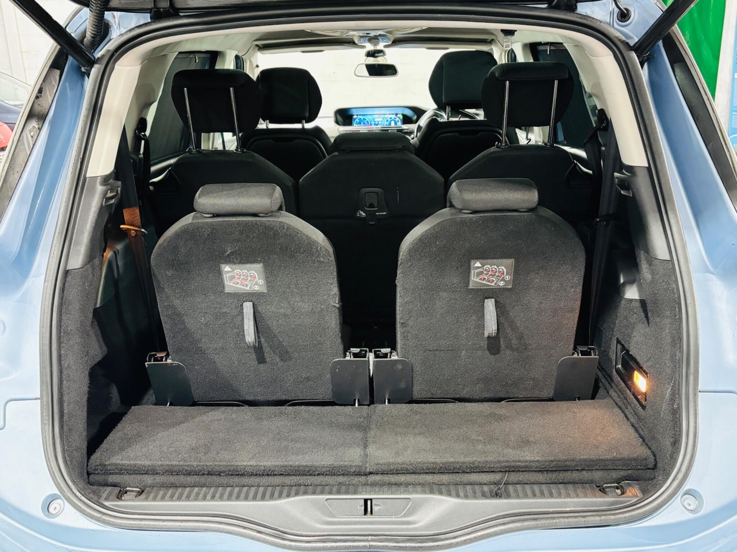 Used Citroen C4 Grand Picasso 2016 for sale - 76994111: Photo 30