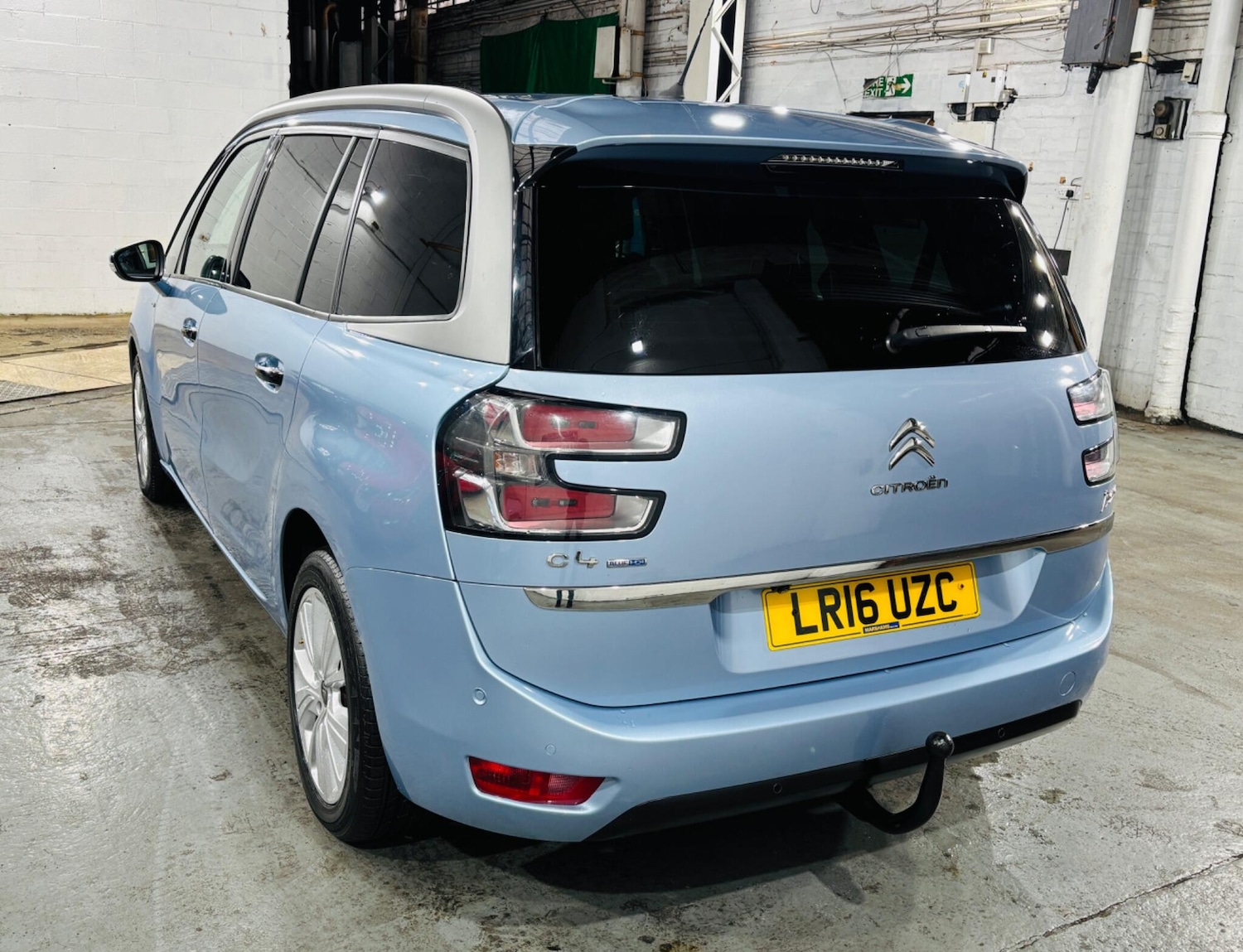 Used Citroen C4 Grand Picasso 2016 for sale - 76994111: Photo 6