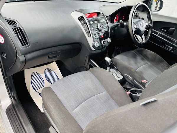 Used Kia Ceed 2010 for sale - 76307546: Photo 14