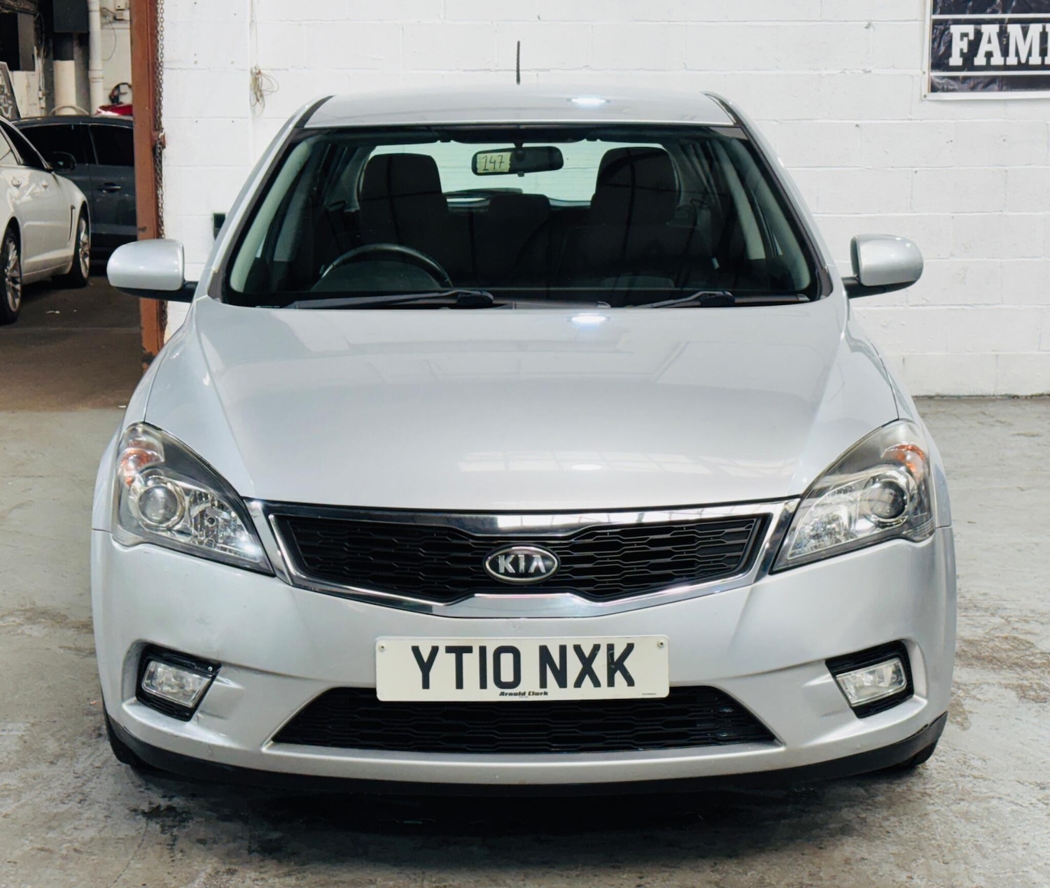 Used Kia Ceed 2010 for sale - 76307546: Photo 2