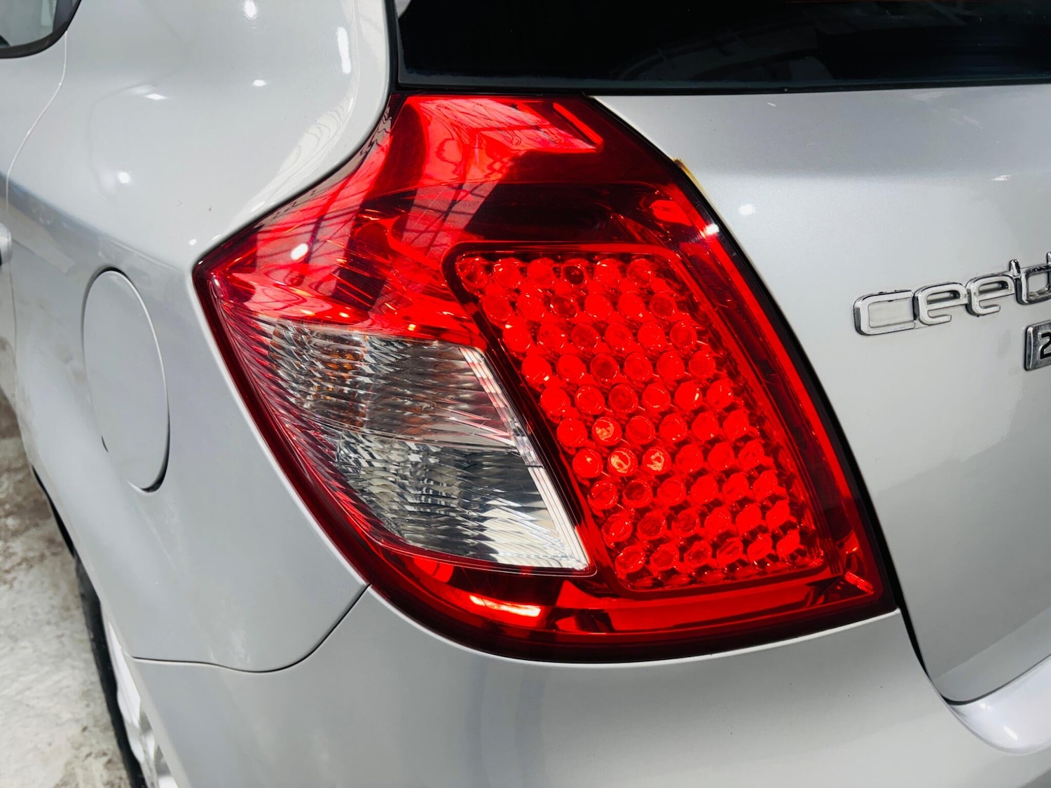 Used Kia Ceed 2010 for sale - 76307546: Photo 26