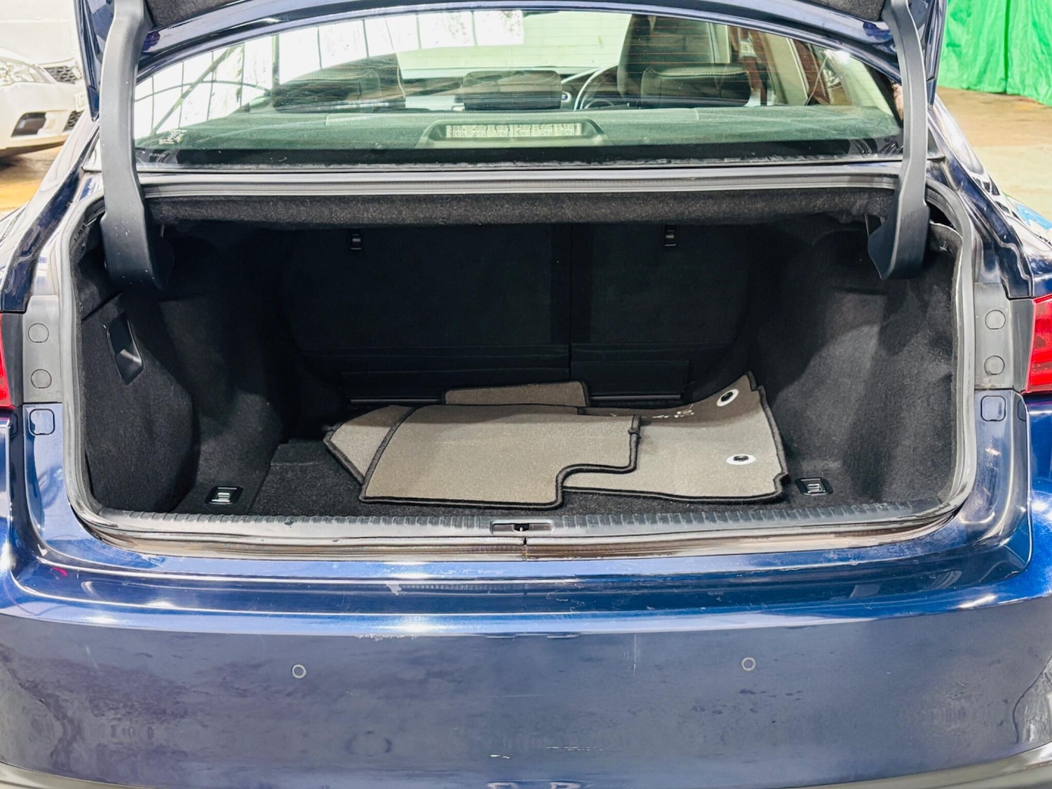 Vehicle 31