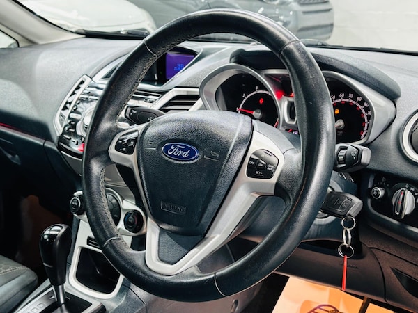 Used Ford Fiesta 2012 for sale - 76084750: Photo 11