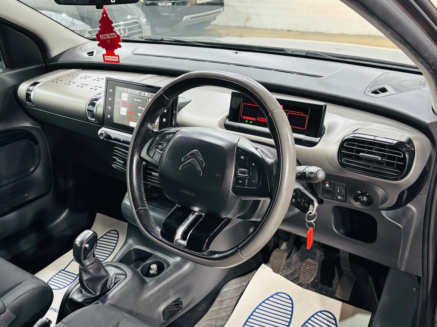 Used Citroen C4 Cactus 2015 for sale - 78058532: Photo 11