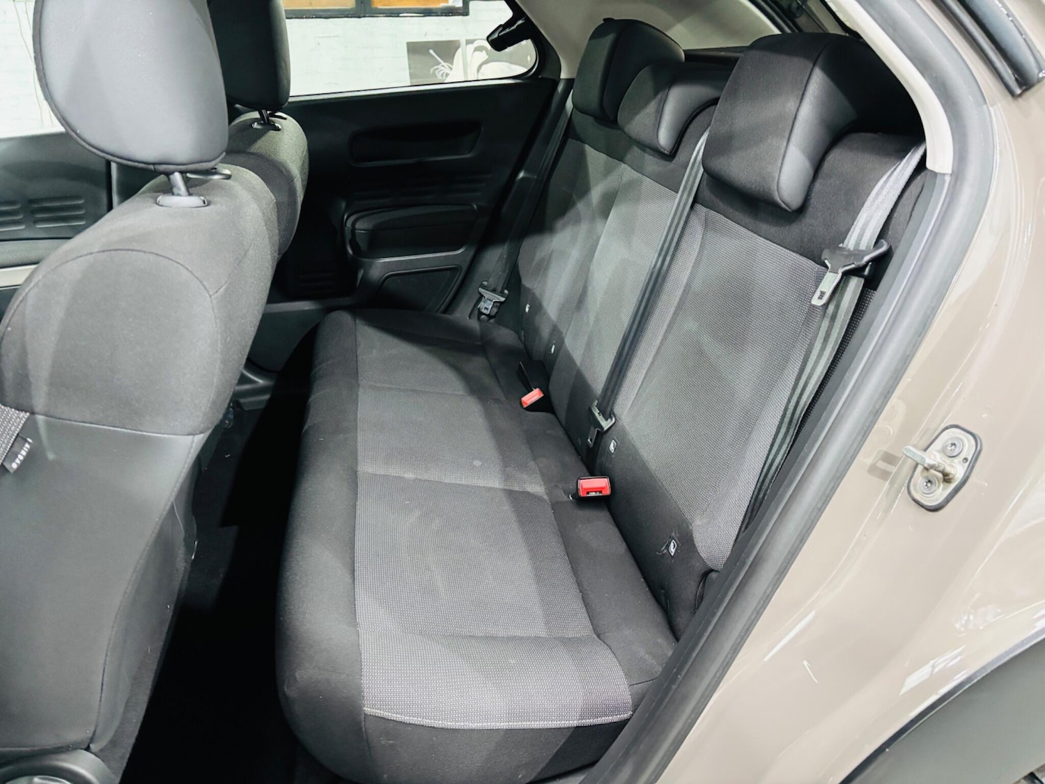 Used Citroen C4 Cactus 2015 for sale - 78058532: Photo 16