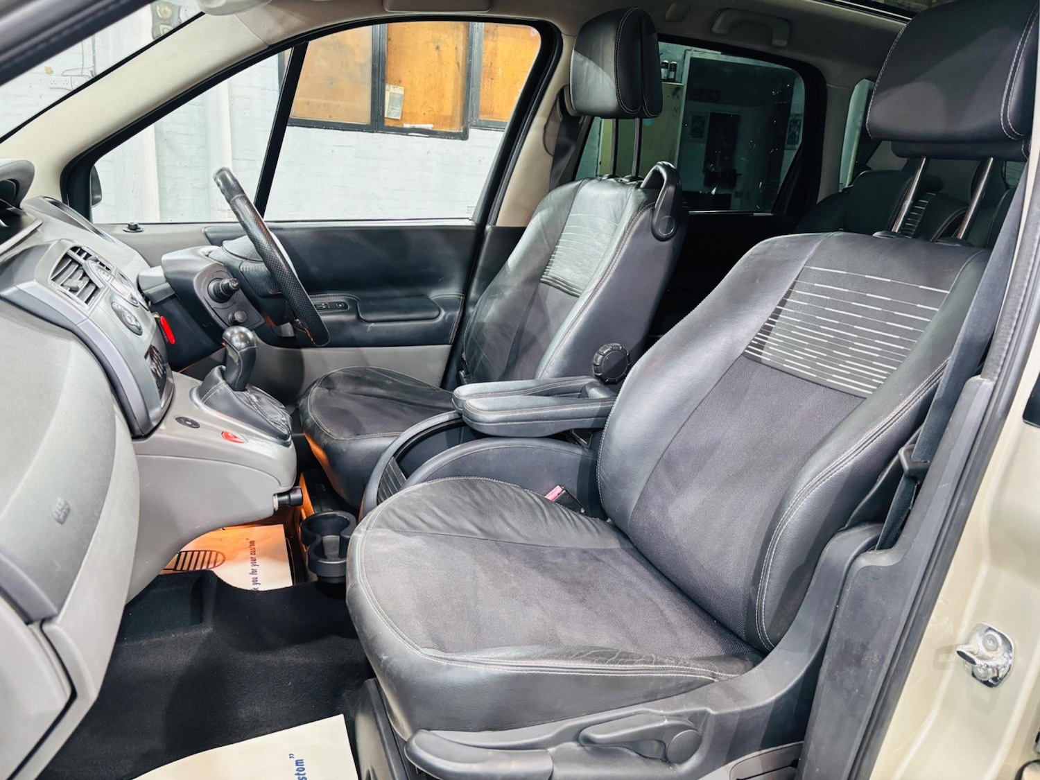 Used Renault Scenic 2008 for sale - 76996571: Photo 12