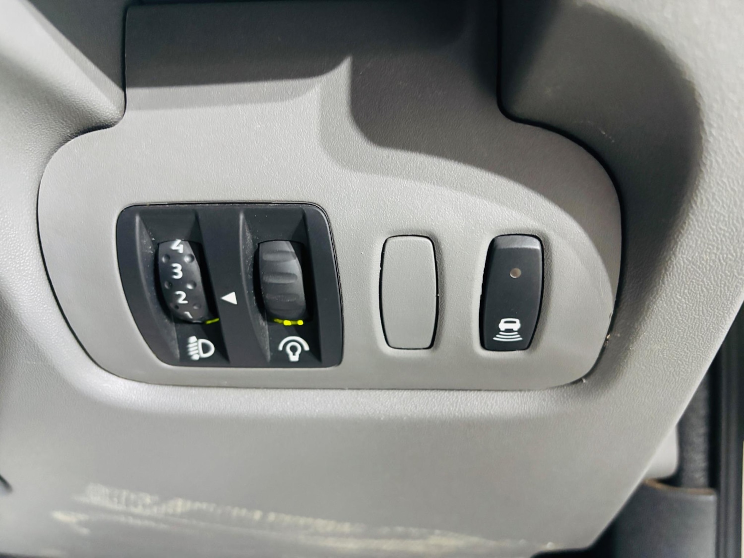 Used Renault Scenic 2008 for sale - 76996571: Photo 24