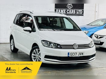 Used Volkswagen Touran 2017 for sale - 79464194: Photo
