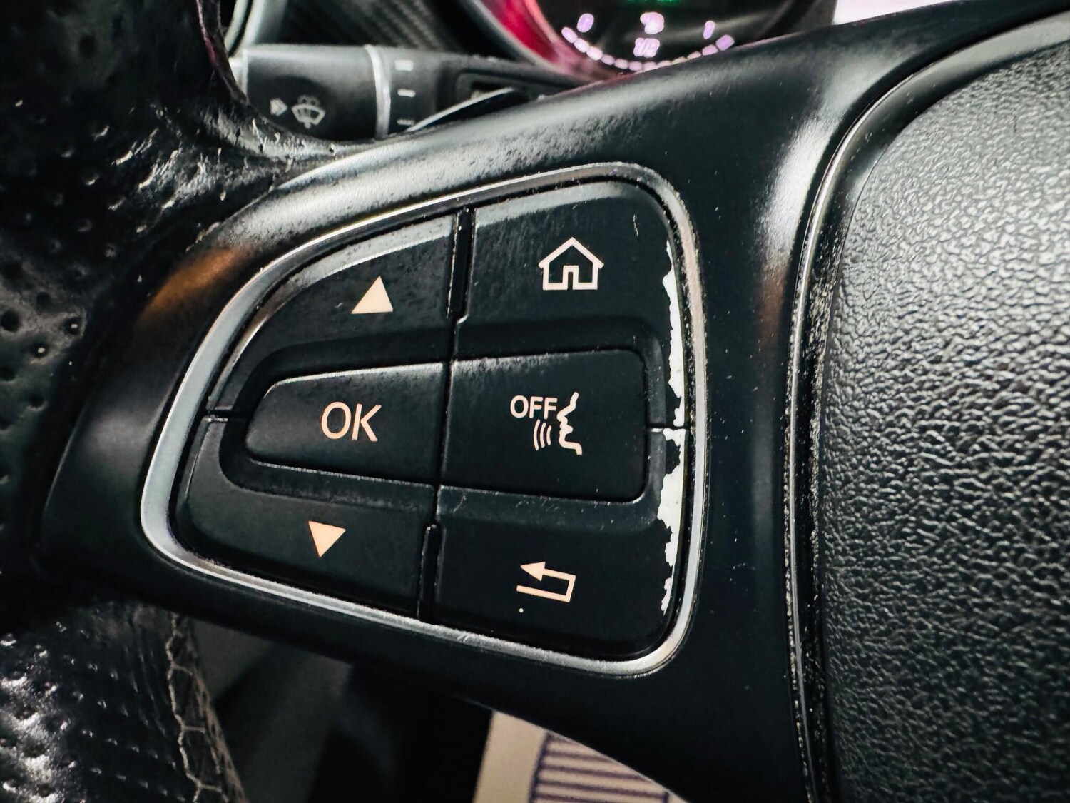 Used Mercedes-Benz V-Class for sale - 77586802: Photo 24