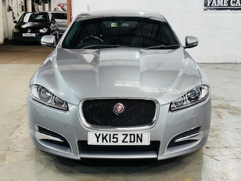 Used Jaguar XF 2015 for sale - 75540324: Photo